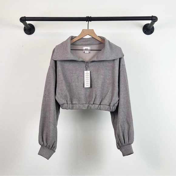 NWT Urban Outfitters BDG New Leaf Ribbed Cropped Pullover Sweater in Light Grey - Picture 2 of 5
